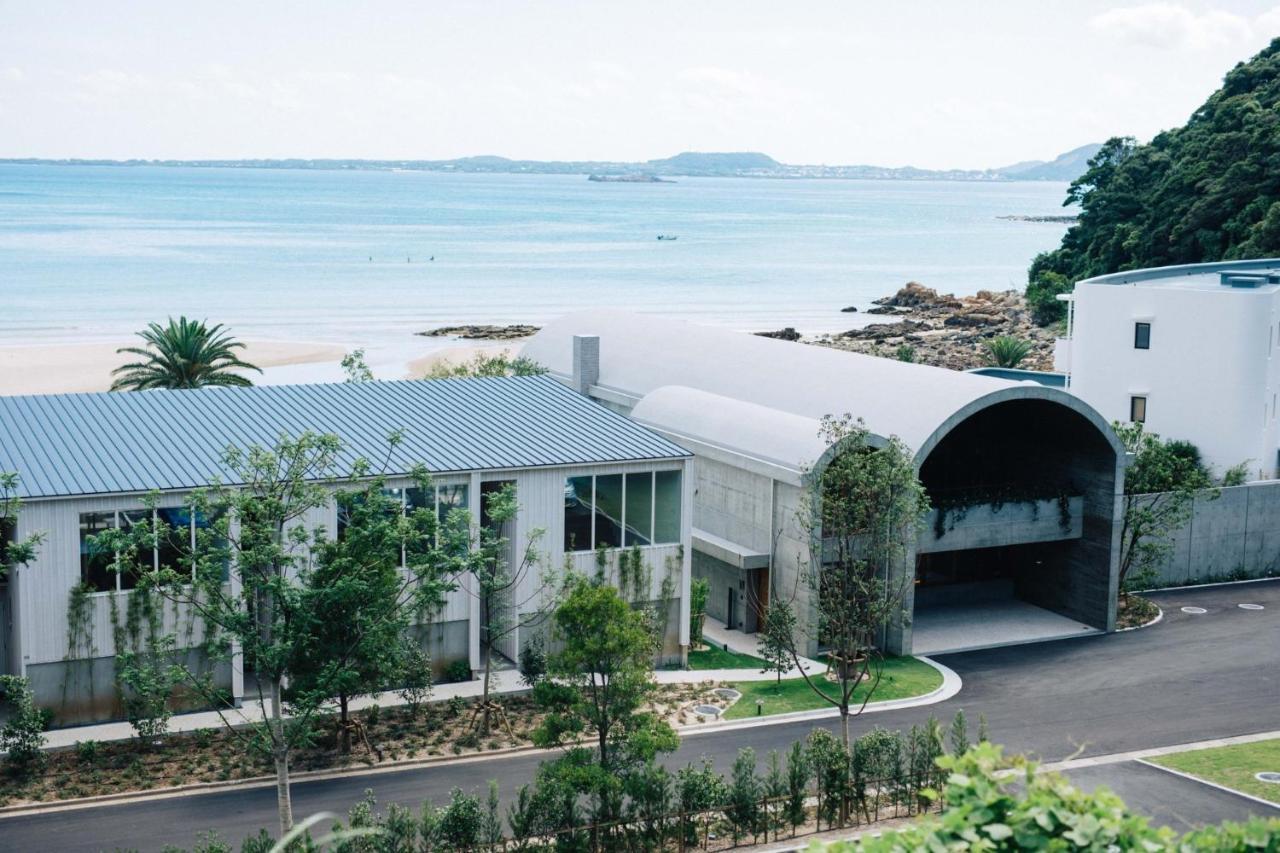 Colorit Goto Islands Hotell Exteriör bild